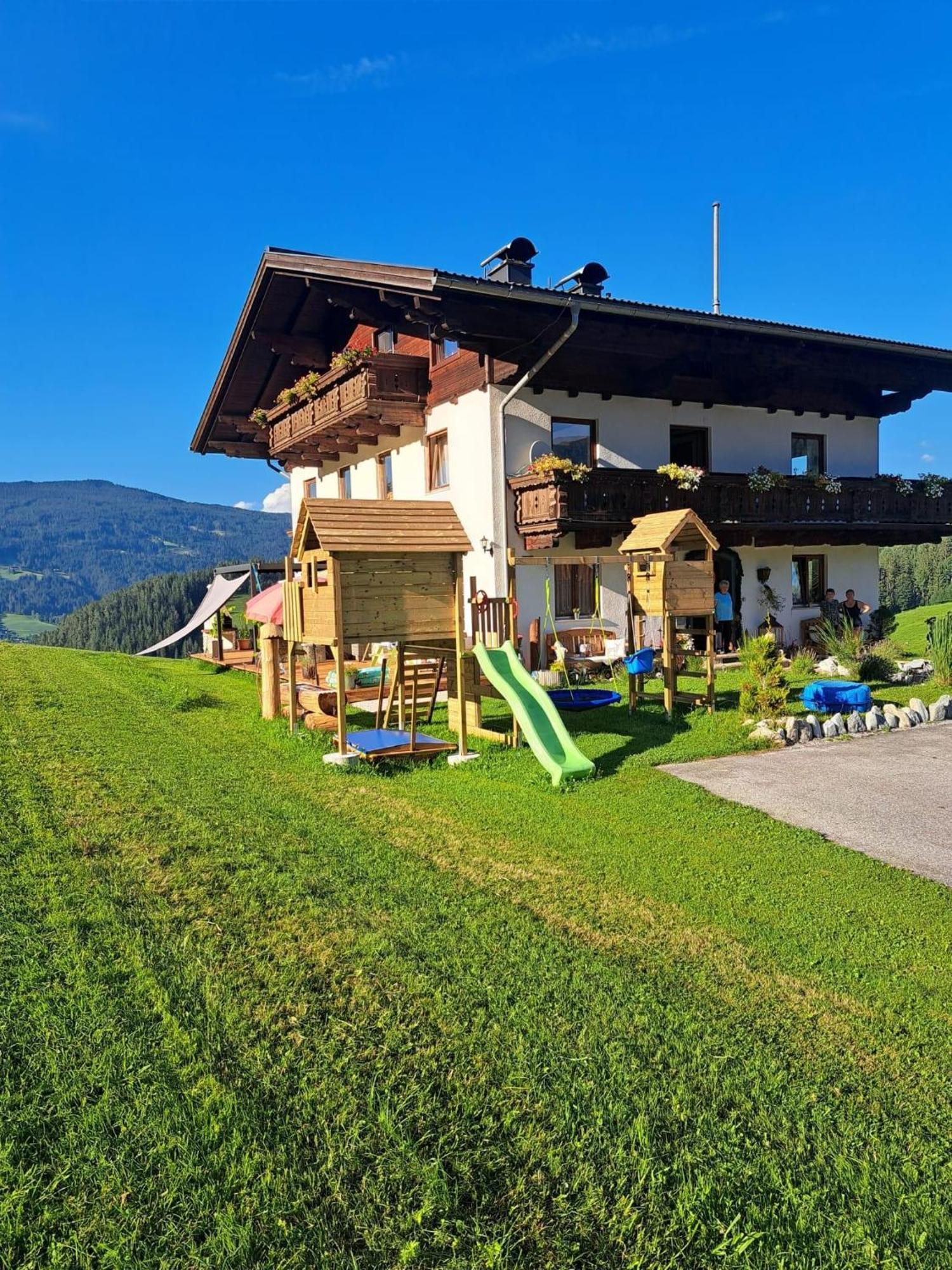 Luxus-Apartment-Vorderreit Gut Altenmarkt im Pongau Esterno foto